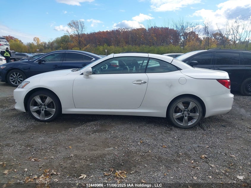 JTHFF2C28A2503877 2010 LEXUS IS photo no. 14