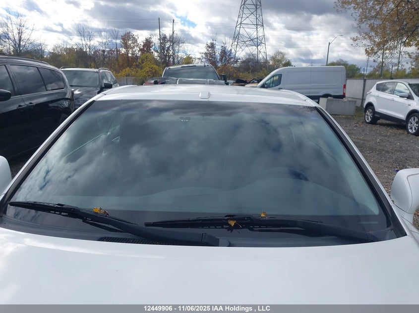 JTHFF2C28A2503877 2010 LEXUS IS photo no. 17