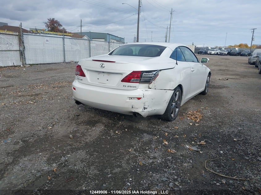 JTHFF2C28A2503877 2010 LEXUS IS photo no. 4