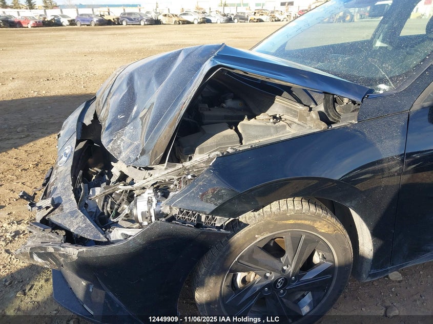 KMHLM4AG1PU590325 2023 HYUNDAI ELANTRA photo no. 12