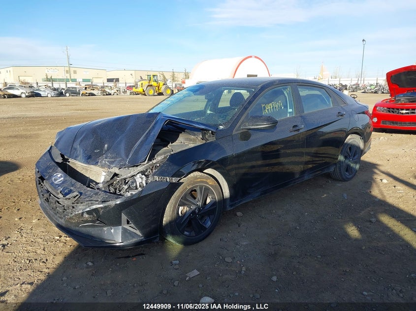 KMHLM4AG1PU590325 2023 HYUNDAI ELANTRA photo no. 2