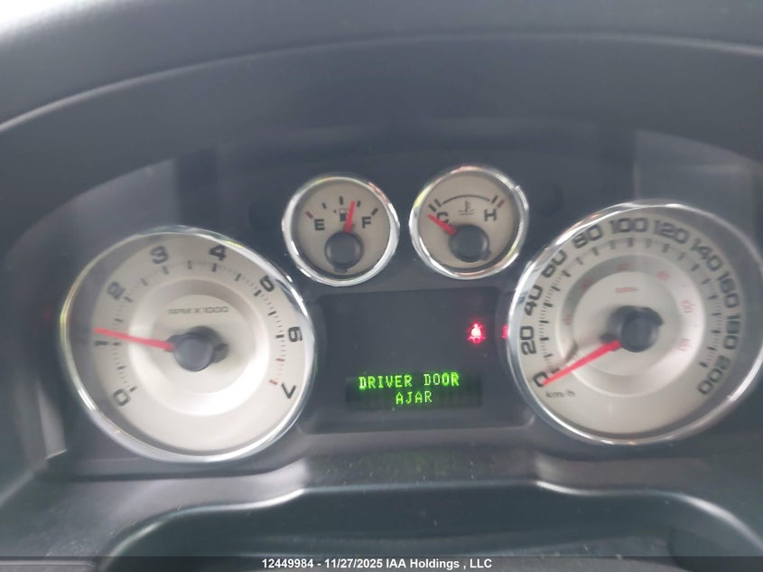 2FMDK38C68BA02448 2008 FORD EDGE photo no. 7