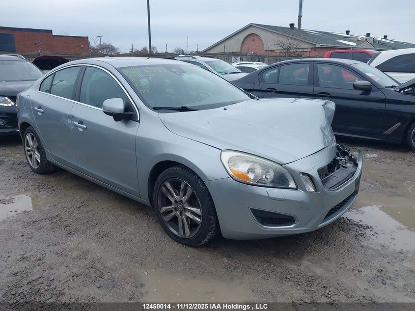 2011 Volvo S60 T6 VIN: YV1902FH2B2005069 Lot: 12450014