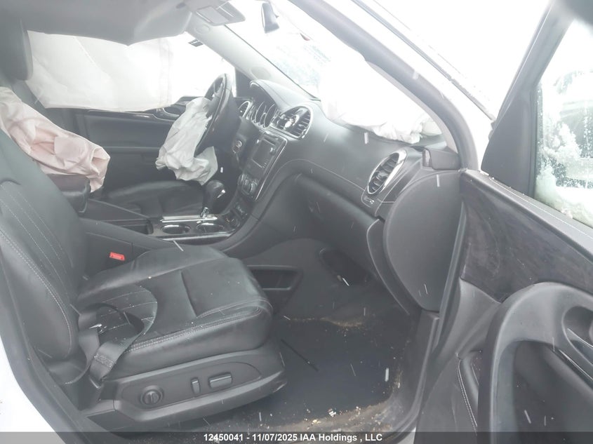 5GAKVBKD6HJ231739 2017 BUICK ENCLAVE photo no. 5