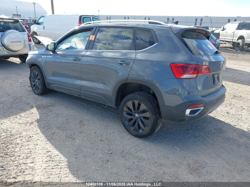 3VVEX7B29RM023989 2024 VOLKSWAGEN TAOS photo no. 3