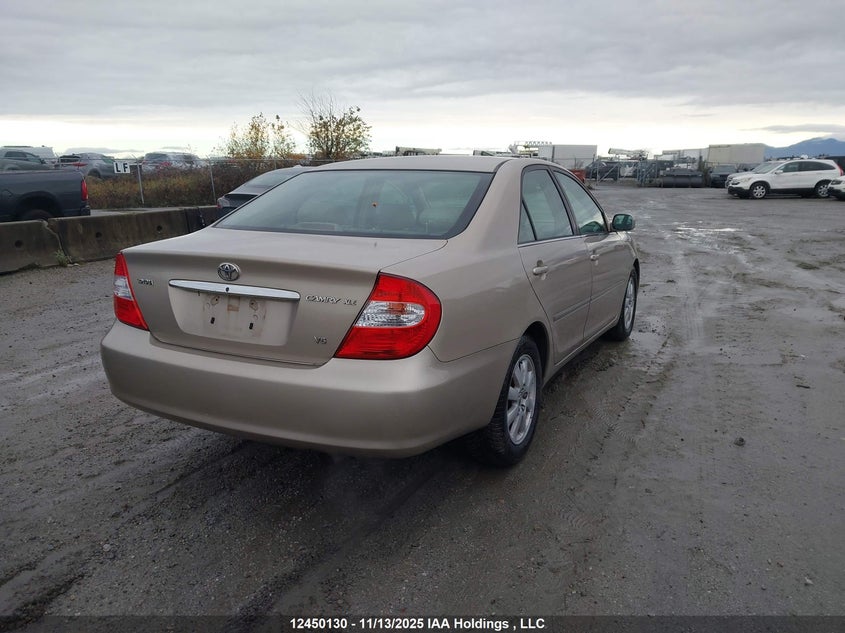 JTDBF30K720003264 2002 TOYOTA CAMRY photo no. 4