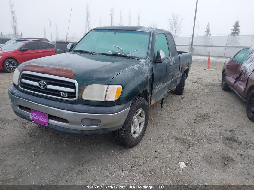5TBBT4417YS017938 2000 TOYOTA TUNDRA photo no. 2