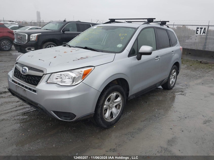 JF2SJCBC6GH472876 2016 SUBARU FORESTER photo no. 2