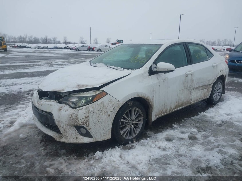 2T1BURHE2FC378644 2015 TOYOTA COROLLA photo no. 2