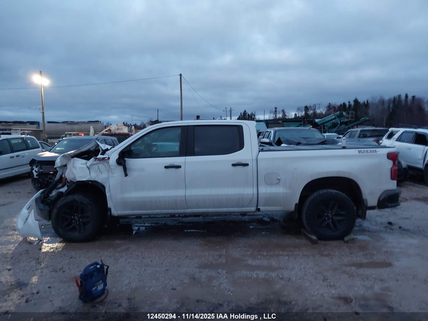 3GCUDCET3NG545185 2022 CHEVROLET SILVERADO photo no. 14