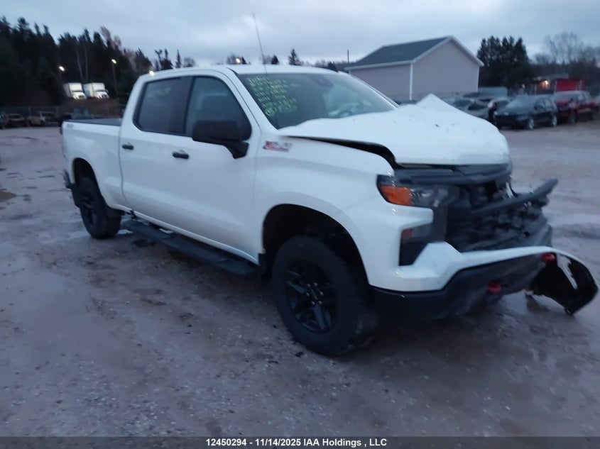 3GCUDCET3NG545185 2022 CHEVROLET SILVERADO photo no. 2