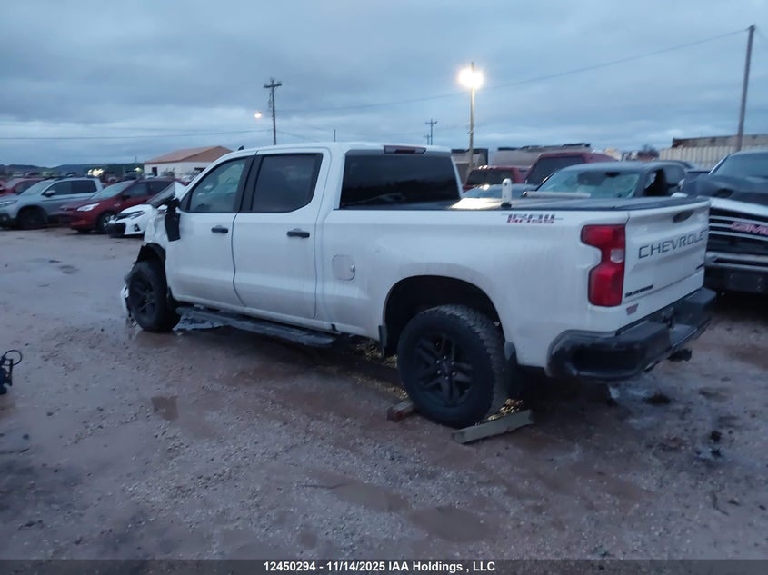 3GCUDCET3NG545185 2022 CHEVROLET SILVERADO photo no. 3