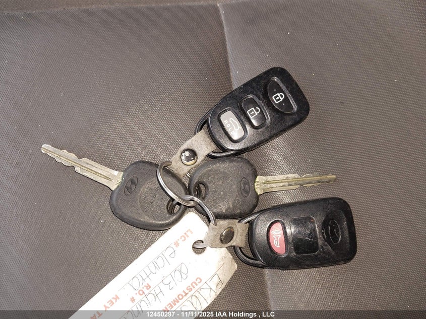 5NPDH4AEXDH283219 2013 HYUNDAI ELANTRA photo no. 11