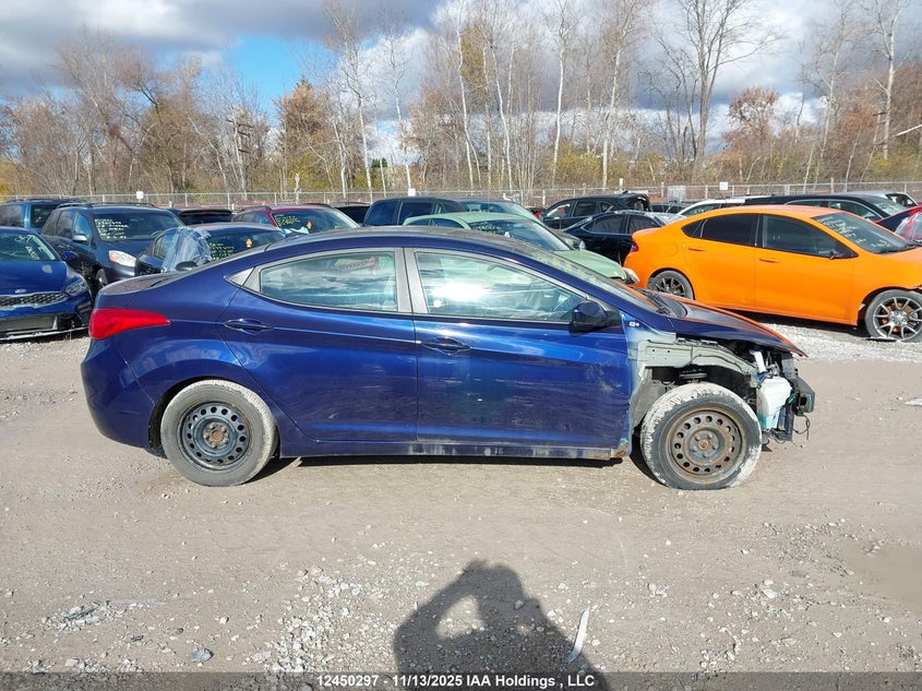 5NPDH4AEXDH283219 2013 HYUNDAI ELANTRA photo no. 14