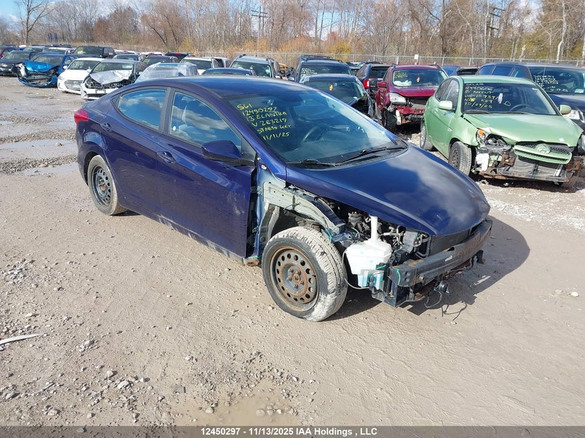 5NPDH4AEXDH283219 2013 HYUNDAI ELANTRA photo no. 2