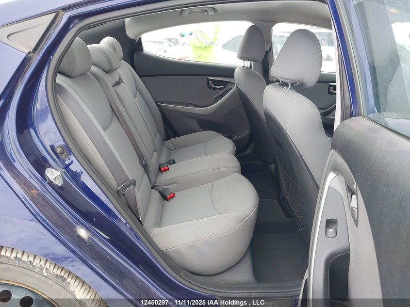 5NPDH4AEXDH283219 2013 HYUNDAI ELANTRA photo no. 8