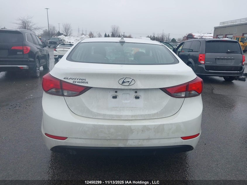 5NPDH4AE8GH692811 2016 HYUNDAI ELANTRA photo no. 16