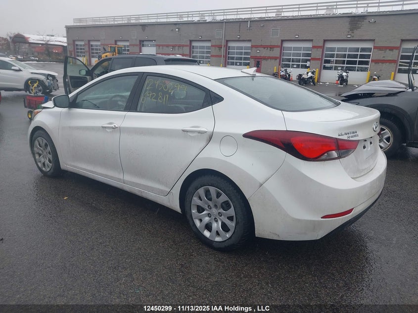 5NPDH4AE8GH692811 2016 HYUNDAI ELANTRA photo no. 3
