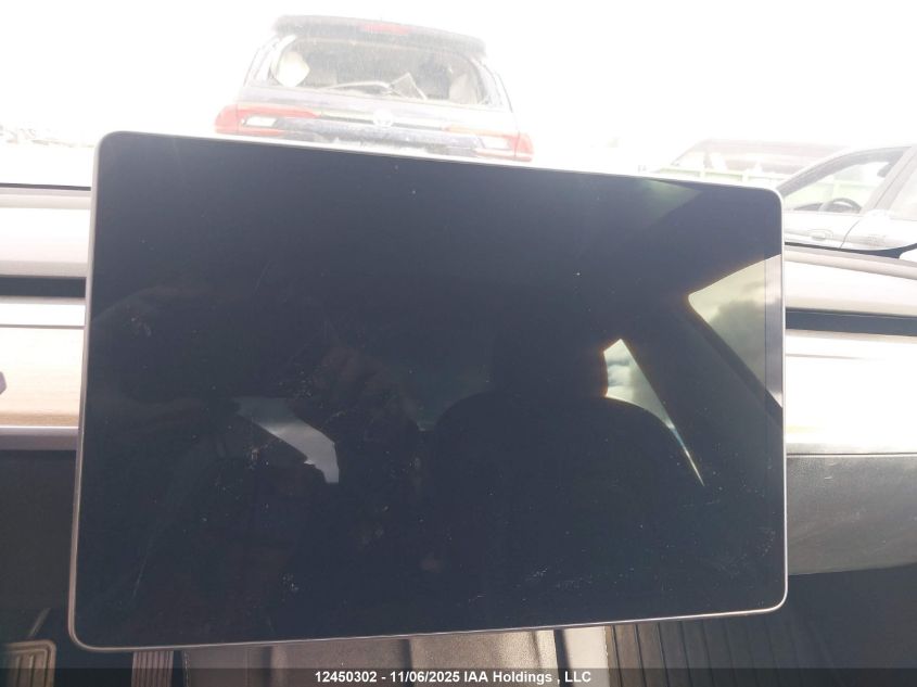 2022 Tesla Model 3 VIN: 5YJ3E1EB9NF277169 Lot: 12450302