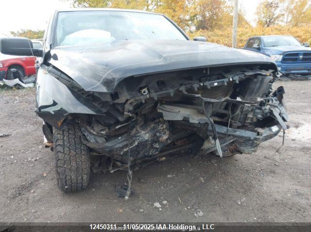 1C6RR7FG1KS686641 2019 RAM 1500 photo no. 6
