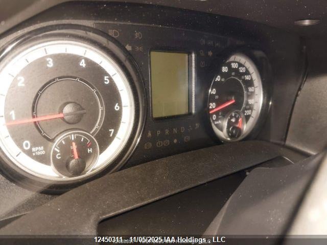 1C6RR7FG1KS686641 2019 RAM 1500 photo no. 7