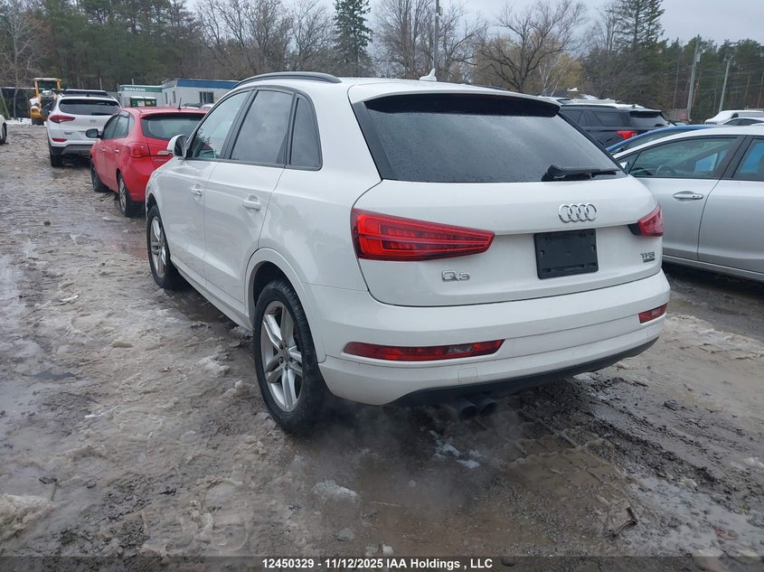 WA1ECCFS2HR012160 2017 AUDI Q3 photo no. 3