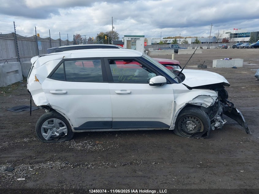 2020 Hyundai Venue Essential Auto Ivt VIN: KMHRB8A34LU041085 Lot: 12450374