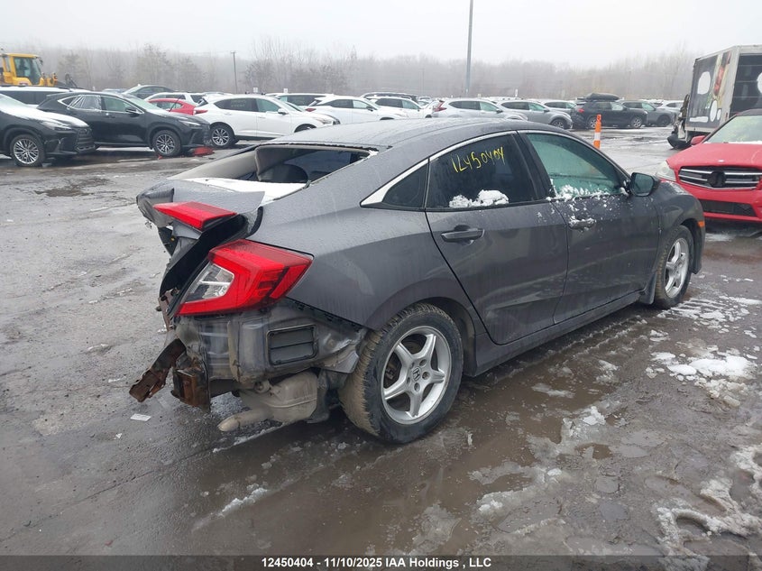 2HGFC2F58JH002948 2018 HONDA CIVIC photo no. 4