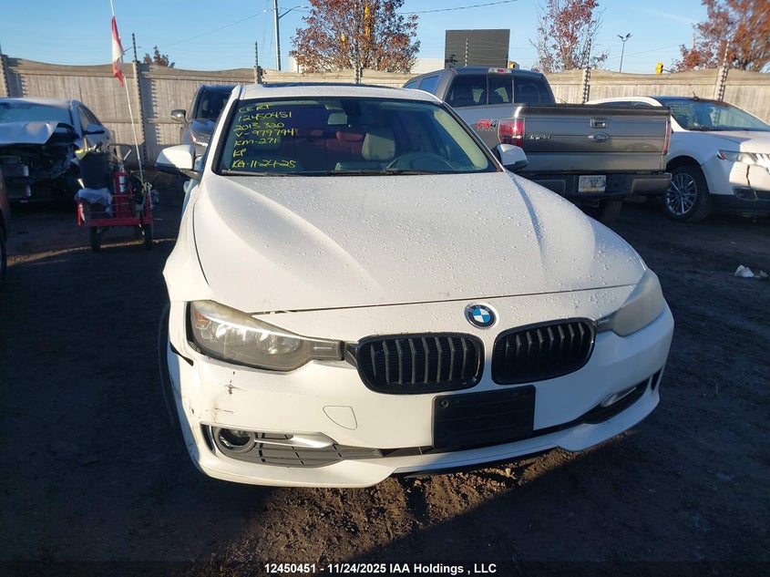 WBA3C3C56DF979794 2013 BMW 3ER photo no. 12