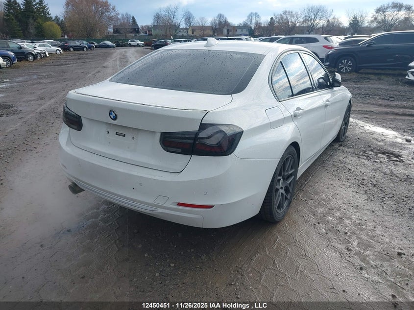 WBA3C3C56DF979794 2013 BMW 3ER photo no. 4