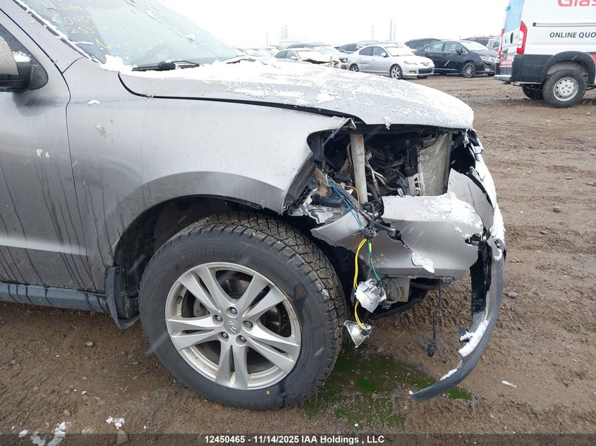 5XYZHDAG6BG065886 2011 HYUNDAI SANTA FE photo no. 12