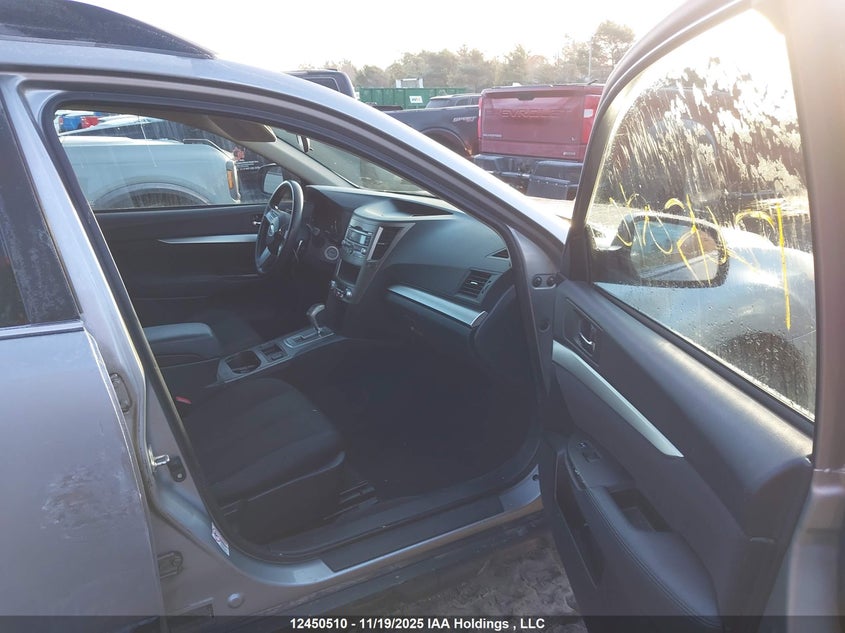 4S4BRHBC9A3377989 2010 SUBARU OUTBACK photo no. 5