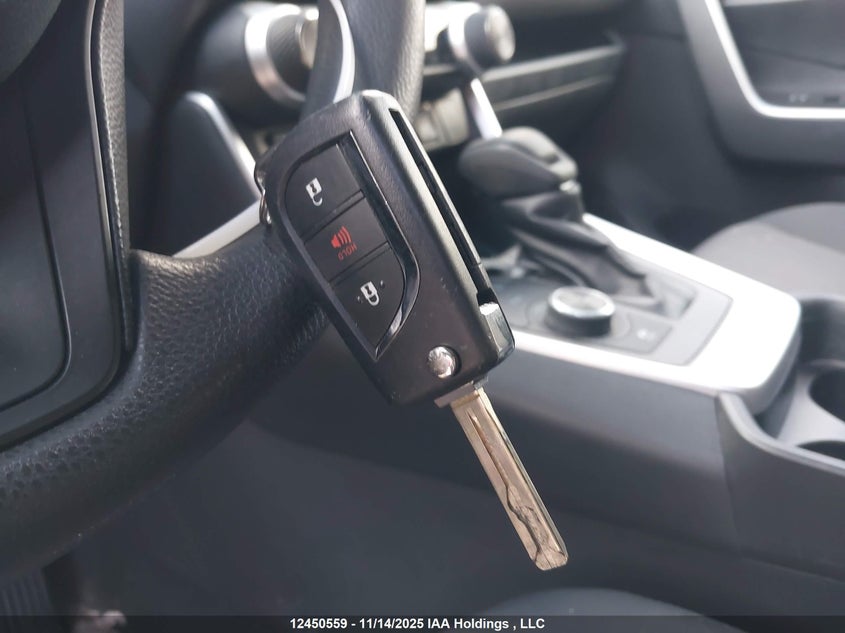 2T3BWRFV6KW022162 2019 TOYOTA RAV 4 photo no. 11