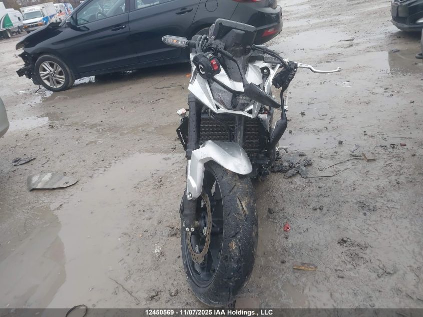 JH2RH2429SK000357 2025 HONDA CB photo no. 5