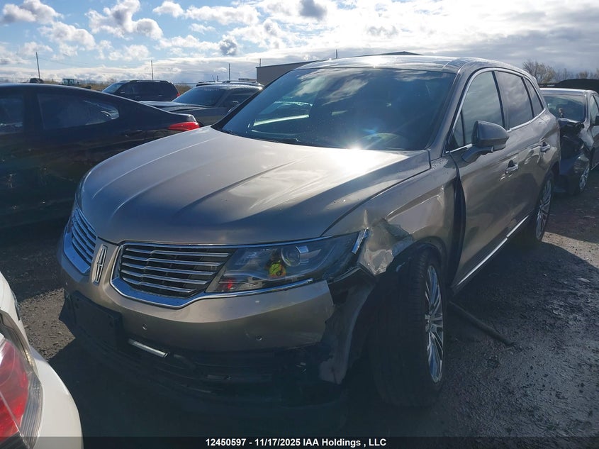 2LMPJ8LR7JBL39908 2018 LINCOLN MKX photo no. 2