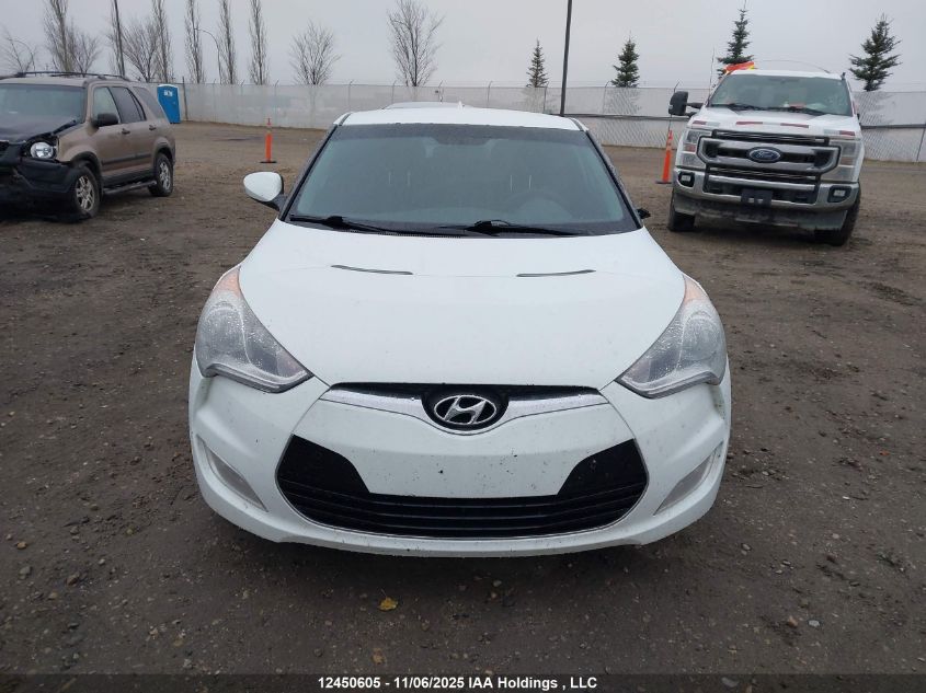 2013 Hyundai Veloster VIN: KMHTC6ADXDU174242 Lot: 12450605