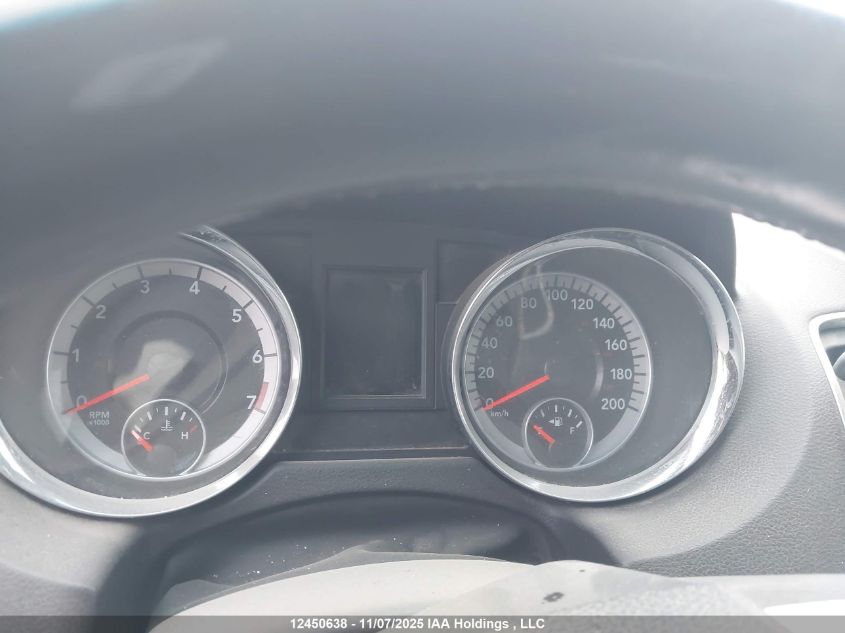 2011 Dodge Grand Caravan R/T VIN: 2D4RN7DG5BR696150 Lot: 12450638