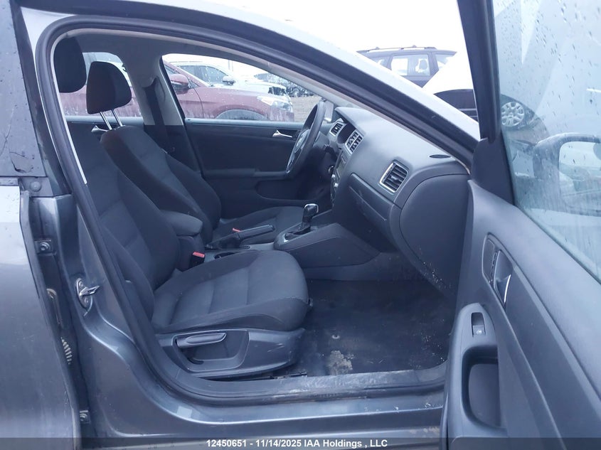 3VWDK7AJ0BM378201 2011 VOLKSWAGEN JETTA photo no. 5
