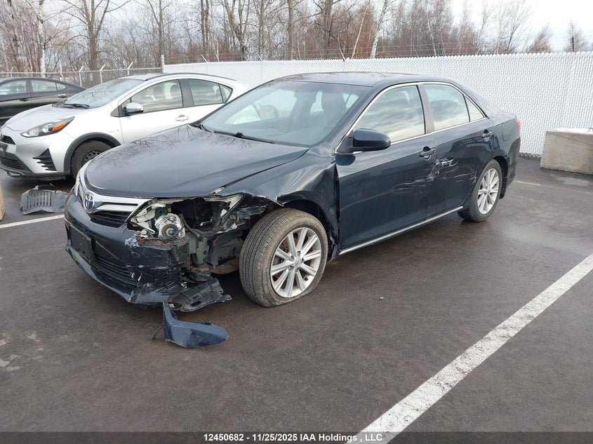 4T1BF1FK8EU354916 2014 TOYOTA CAMRY photo no. 2