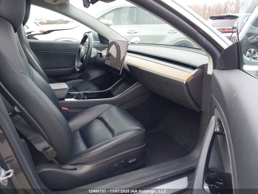 5YJ3E1EA3KF411290 2019 TESLA MODEL 3 photo no. 5