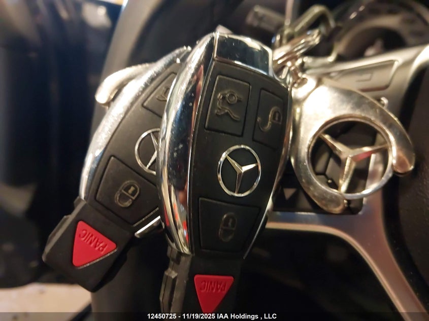 2012 Mercedes-Benz Slk 350 VIN: WDDPK5HA1CF007470 Lot: 12450725