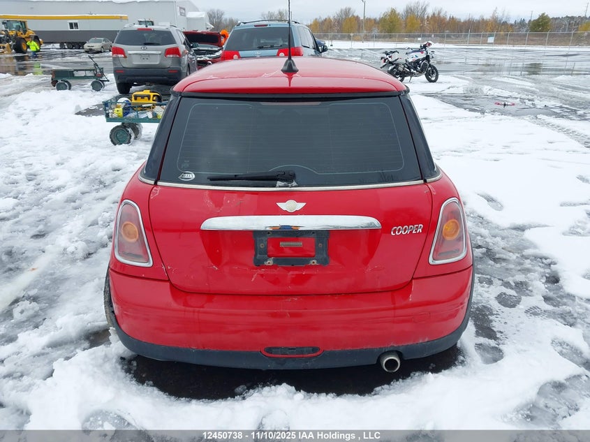 WMWMF33588TU65562 2008 MINI COOPER photo no. 16