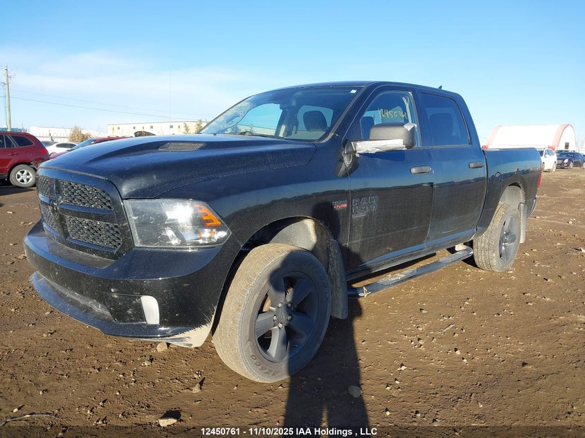 1C6RR7KT8KS731562 2019 RAM 1500 photo no. 2