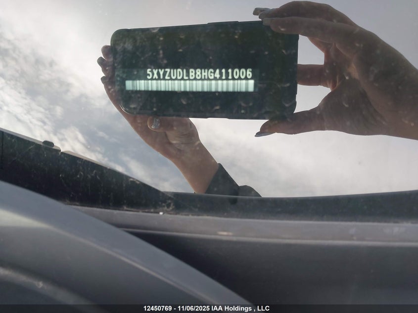 5XYZUDLB8HG411006 2017 HYUNDAI SANTA FE photo no. 18