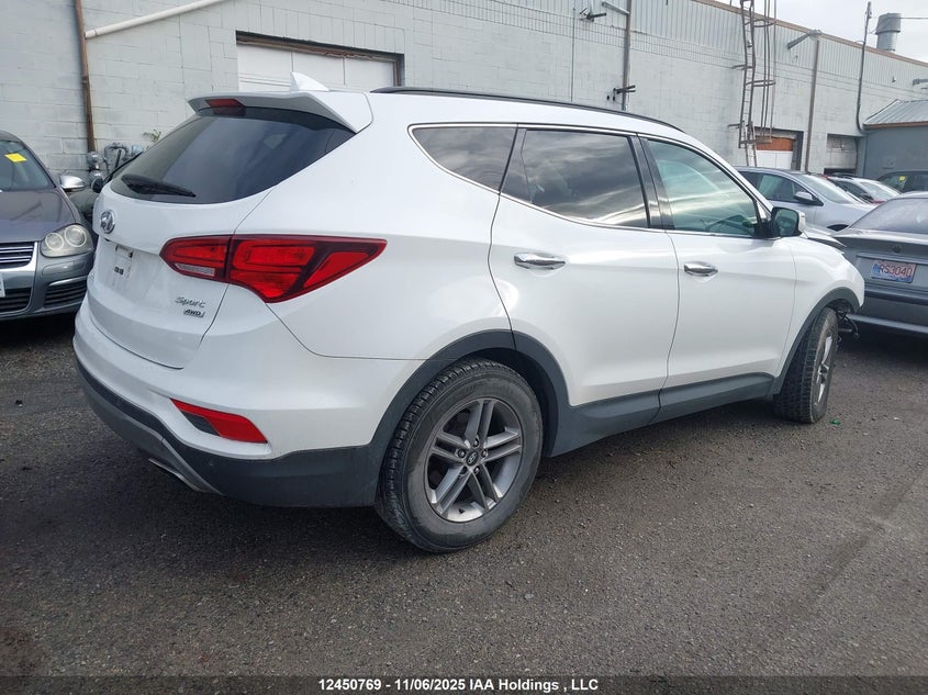 5XYZUDLB8HG411006 2017 HYUNDAI SANTA FE photo no. 4