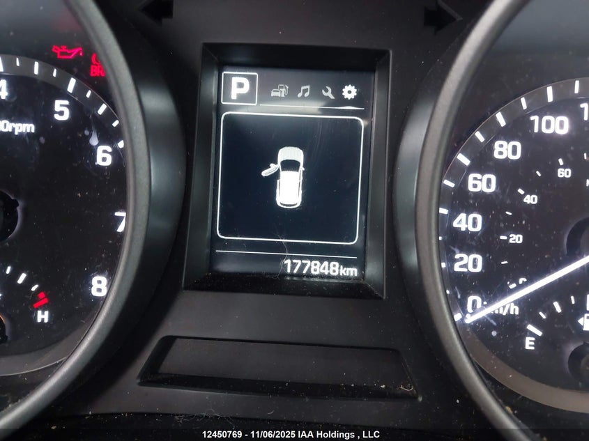 5XYZUDLB8HG411006 2017 HYUNDAI SANTA FE photo no. 6