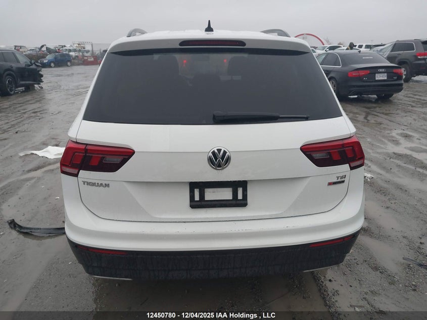 3VV0B7AX1JM096591 2018 VOLKSWAGEN TIGUAN photo no. 17