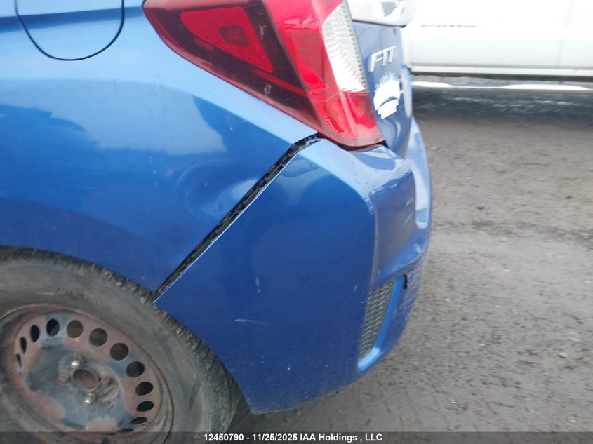 3HGGK5H81FM102575 2015 HONDA FIT photo no. 6