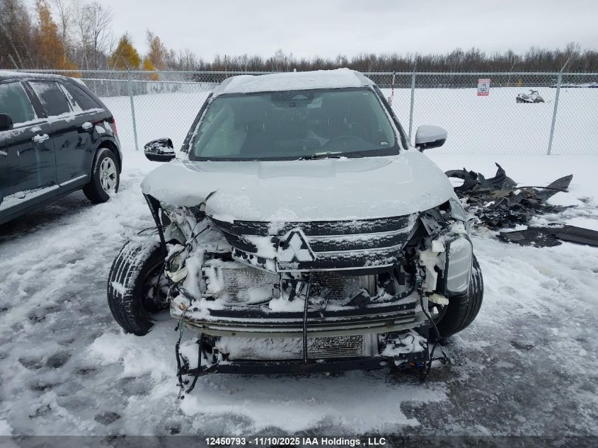 2022 Mitsubishi Outlander Le/Le Premium/Se/Sel VIN: JA4J4UA83NZ604563 Lot: 12450793