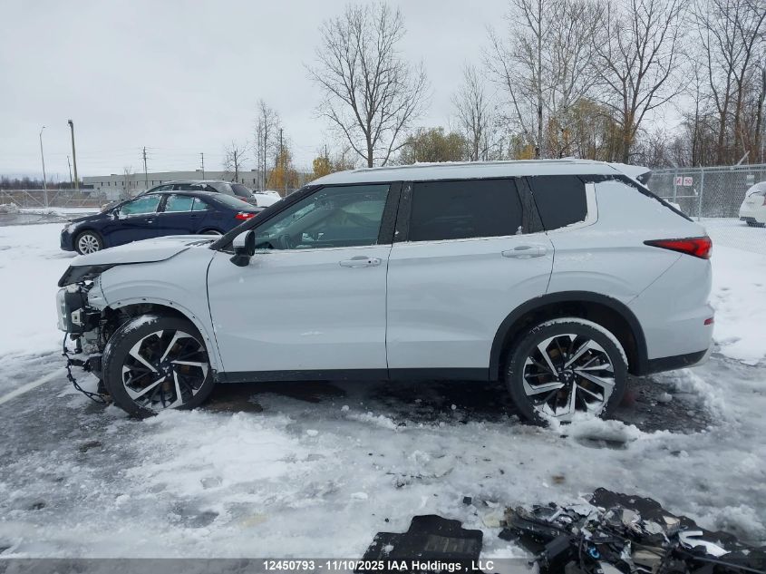 2022 Mitsubishi Outlander Le/Le Premium/Se/Sel VIN: JA4J4UA83NZ604563 Lot: 12450793